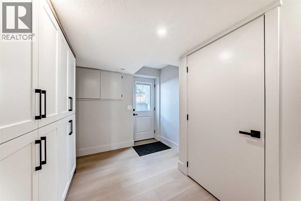 1115 Lake Wapta Road SE, Calgary, Alberta  T2J 2P3 - Photo 28 - A2312157