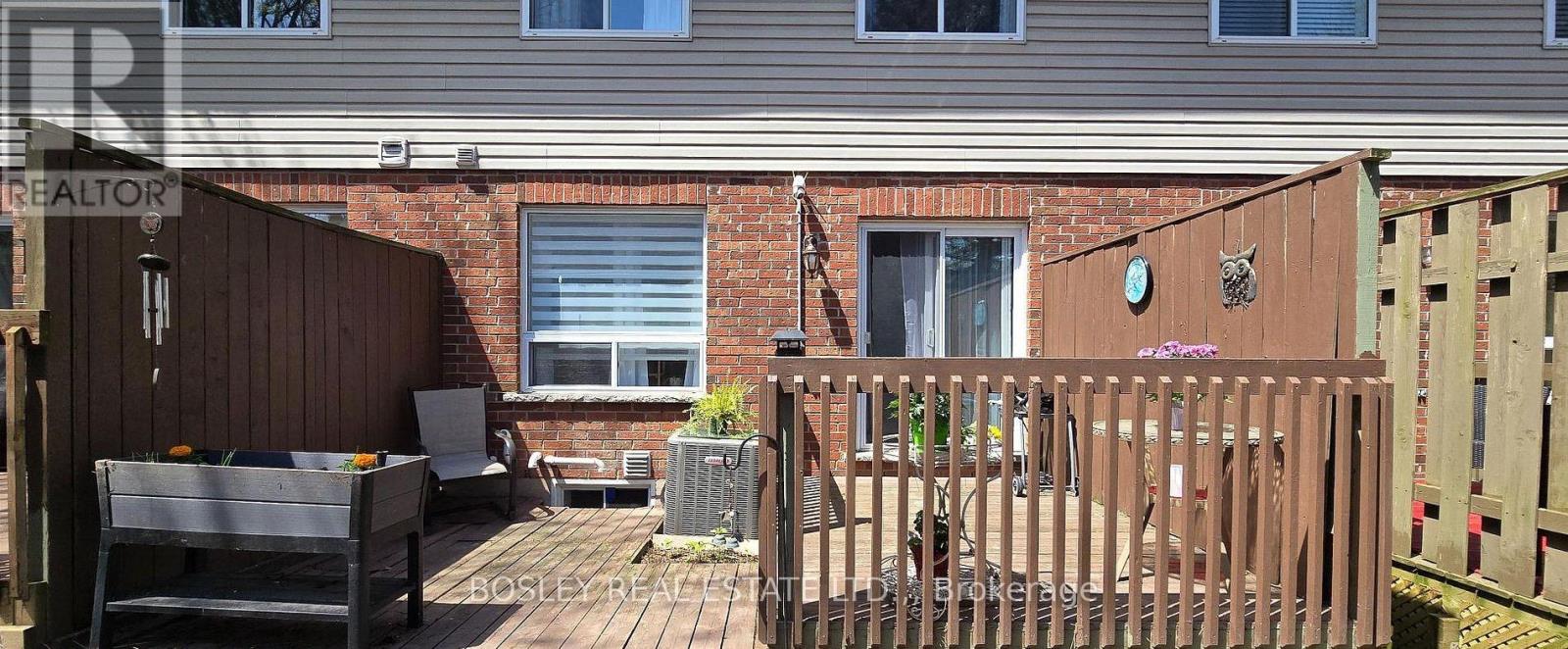 10 - 6263 Valley Way, Niagara Falls, Ontario  L2E 0A1 - Photo 6 - X13151298