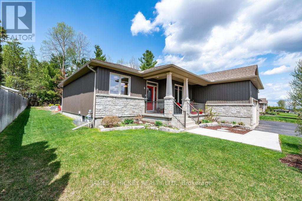 5 Nick Street, Petawawa, Ontario  K8H 0B7 - Photo 3 - X13153436