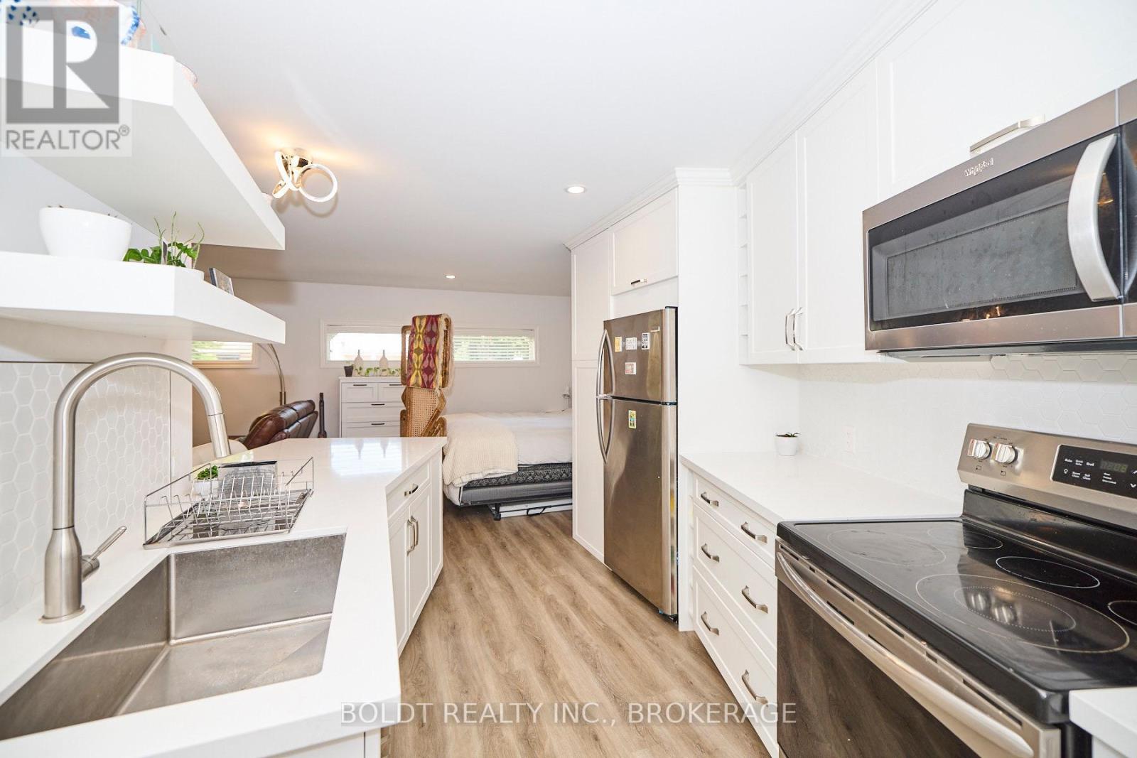 41 Farmington Drive, St. Catharines, Ontario  L2S 3G1 - Photo 19 - X13153362
