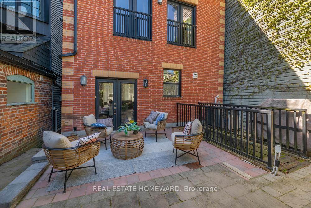 136 Spruce Street, Toronto, Ontario M5A 2J5 - Photo 31 - C12999310