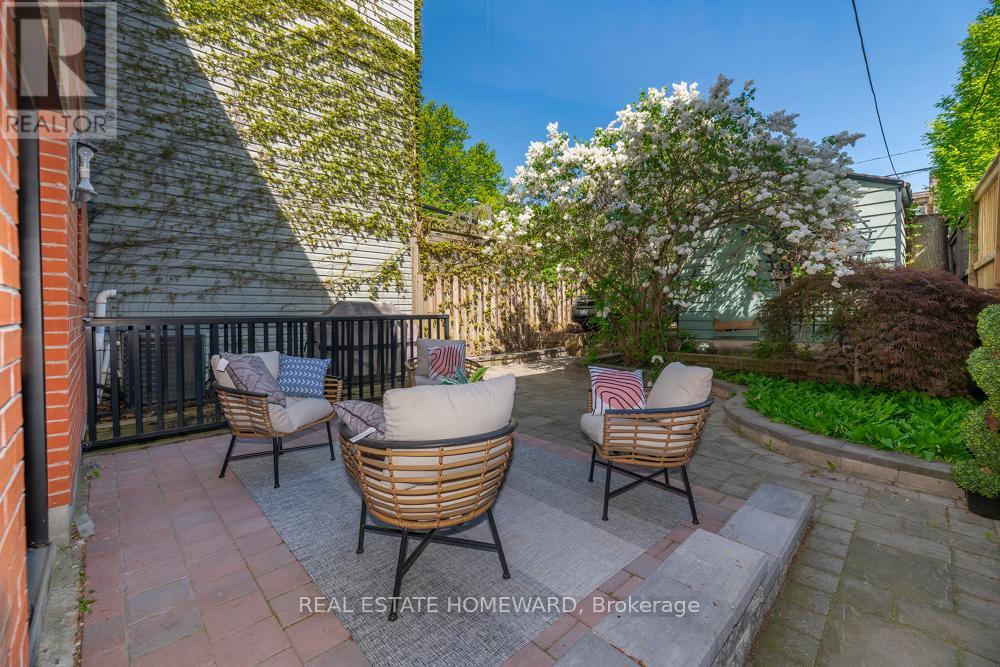 136 Spruce Street, Toronto, Ontario M5A 2J5 - Photo 30 - C12999310