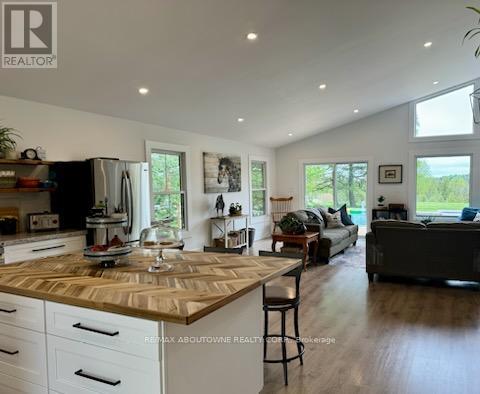 674217 Hurontario Street, Mono, Ontario L9W 5R9 - Photo 10 - X13061370