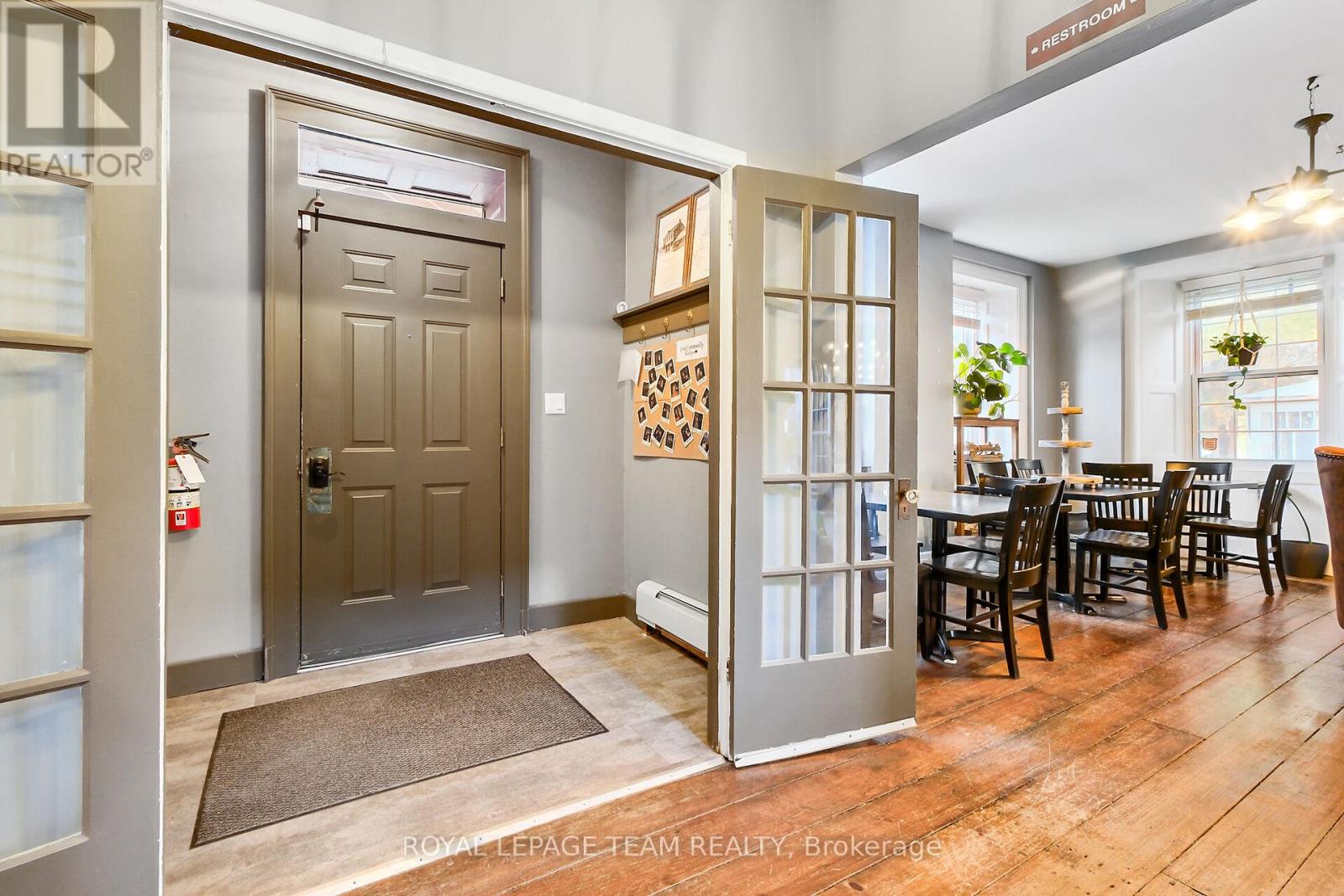 6 Spencer Street S, Edwardsburgh/cardinal, Ontario  K0E 1X0 - Photo 5 - X13066776