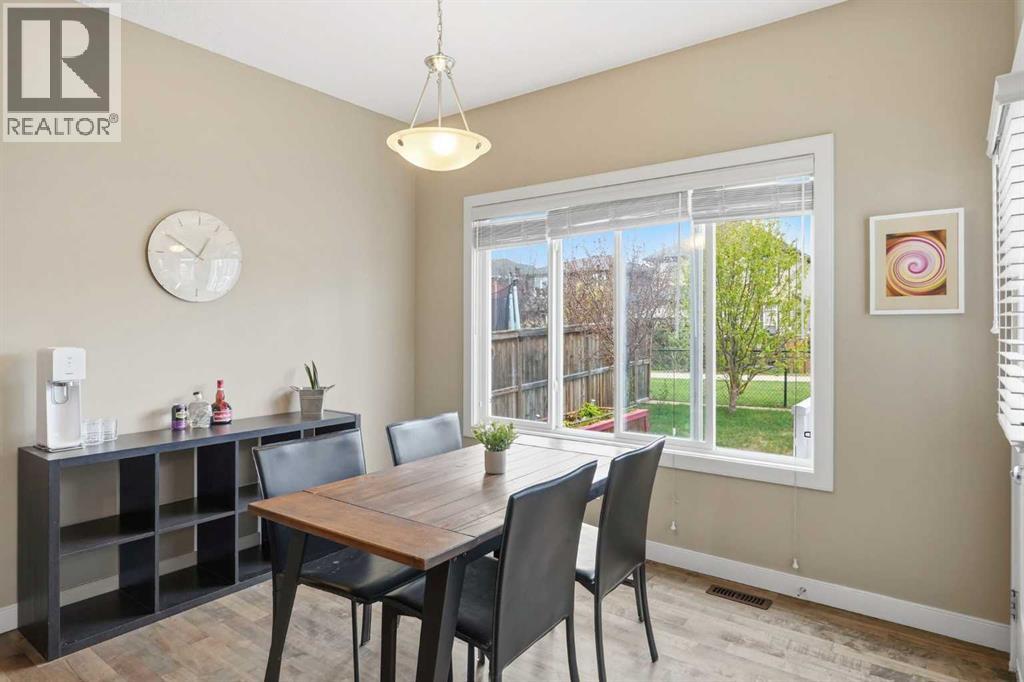 150 Ravenscroft Green SE, Airdrie, Alberta  T4A 0H1 - Photo 11 - A2308365