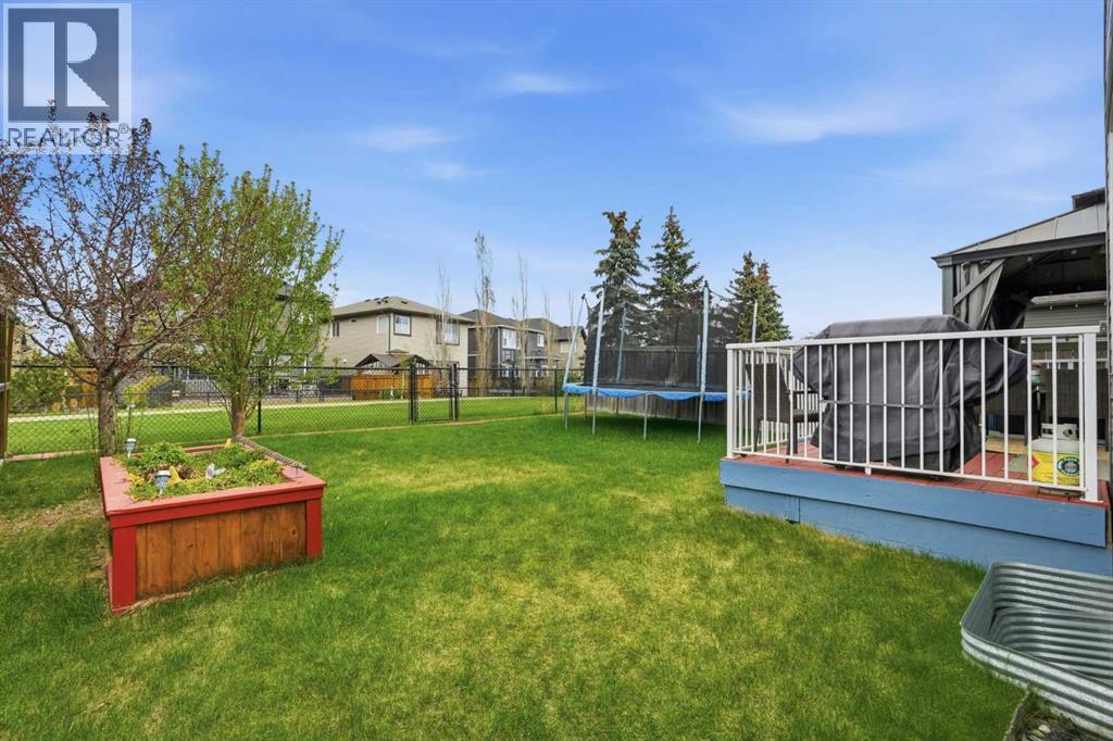 150 Ravenscroft Green SE, Airdrie, Alberta  T4A 0H1 - Photo 34 - A2308365