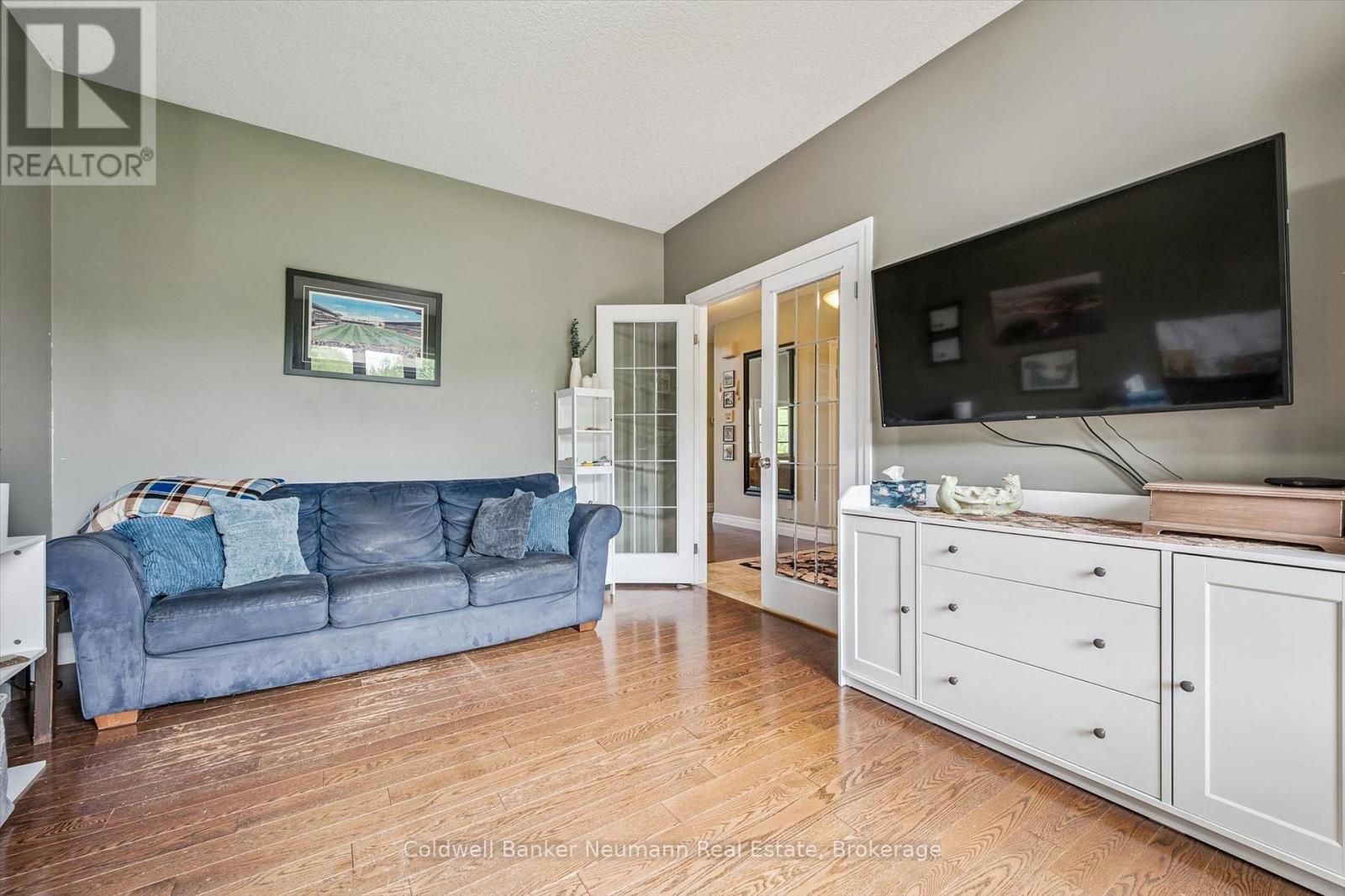 6592 Forestell Road, Puslinch, Ontario  N1H 6J3 - Photo 10 - X13153448