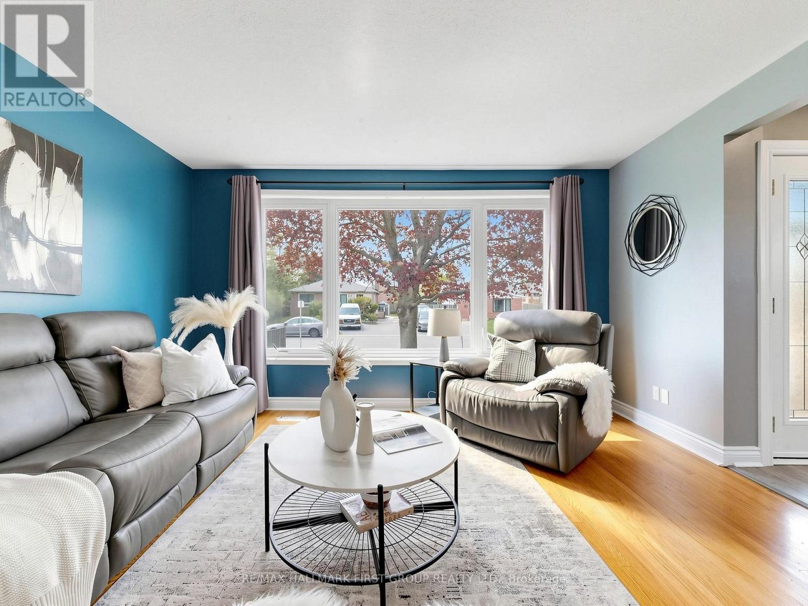 715 Lublin Avenue, Pickering, Ontario  L1W 1Z1 - Photo 15 - E13153378