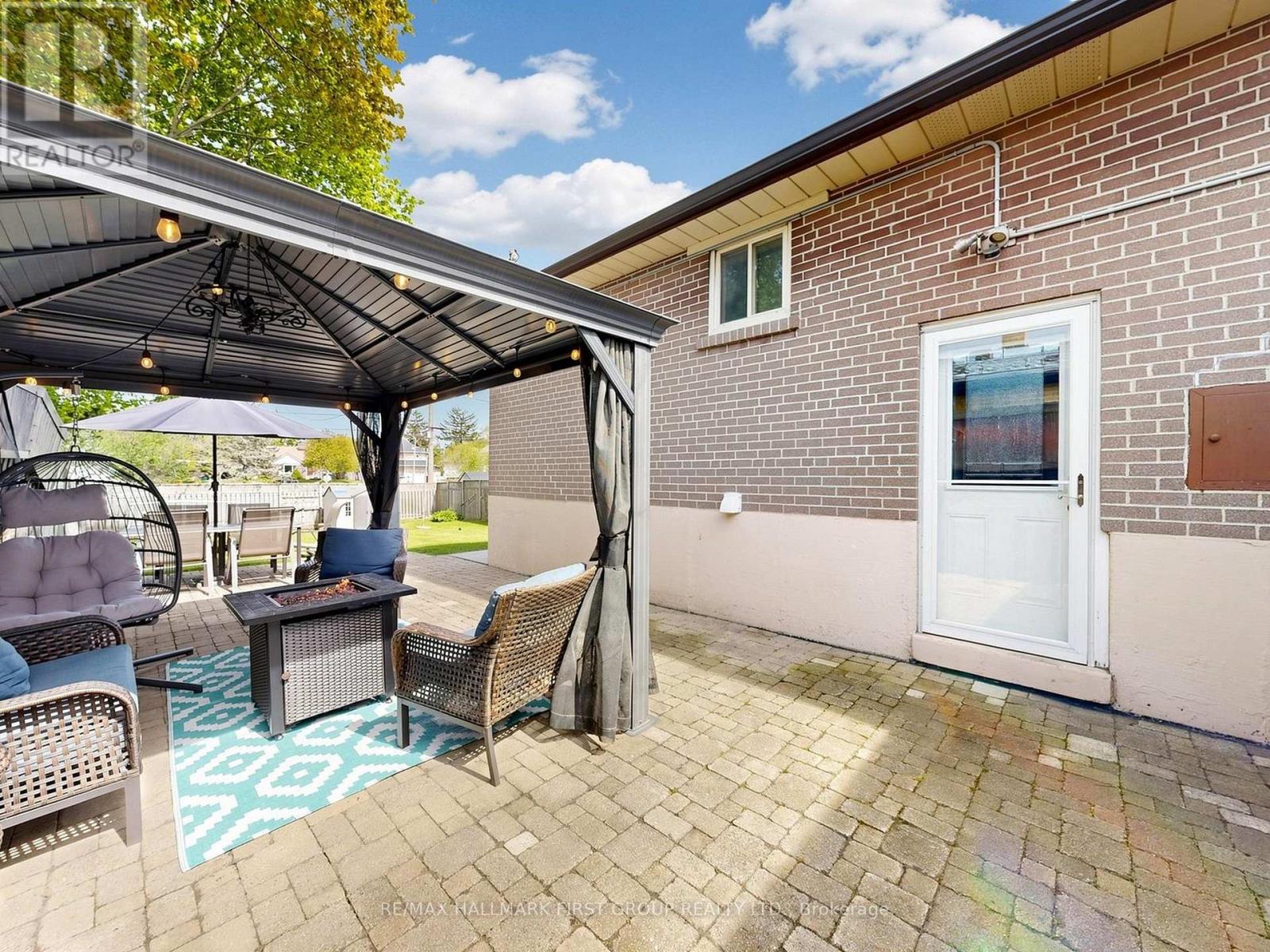 715 Lublin Avenue, Pickering, Ontario  L1W 1Z1 - Photo 42 - E13153378