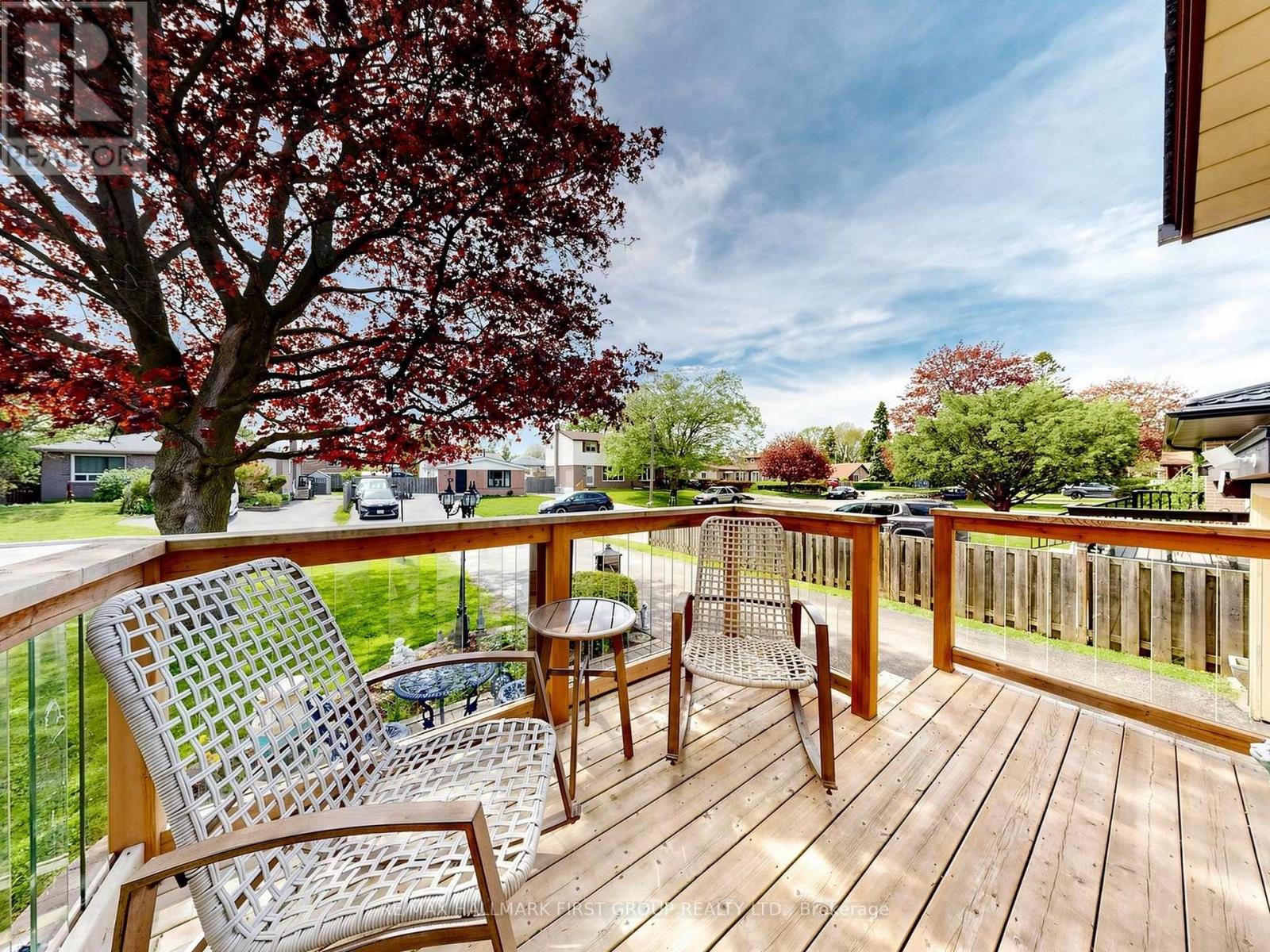 715 Lublin Avenue, Pickering, Ontario  L1W 1Z1 - Photo 5 - E13153378