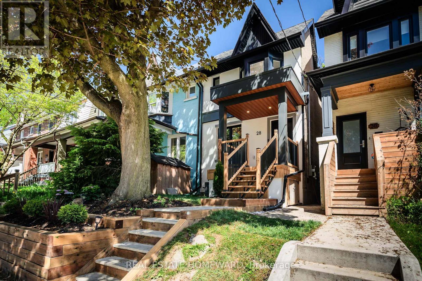 28 RICHARD AVENUE, Toronto, Ontario