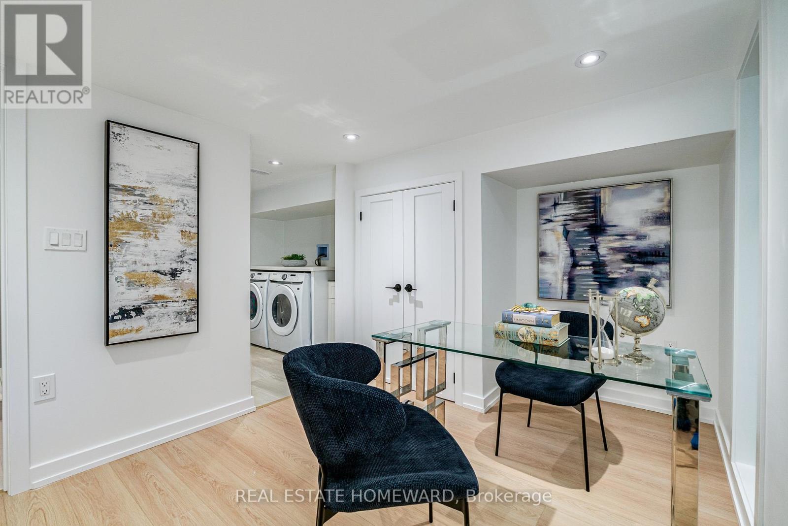 28 Richard Avenue, Toronto, Ontario  M4L 1W9 - Photo 35 - E13153454