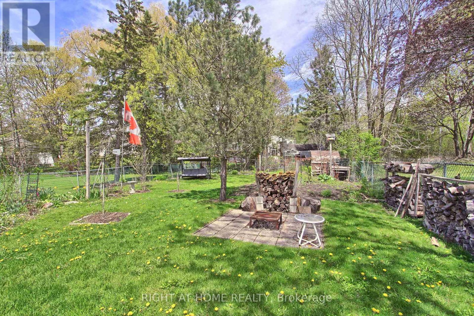 853 Magnolia Avenue, Newmarket, Ontario  L3Y 5H5 - Photo 42 - N13153466