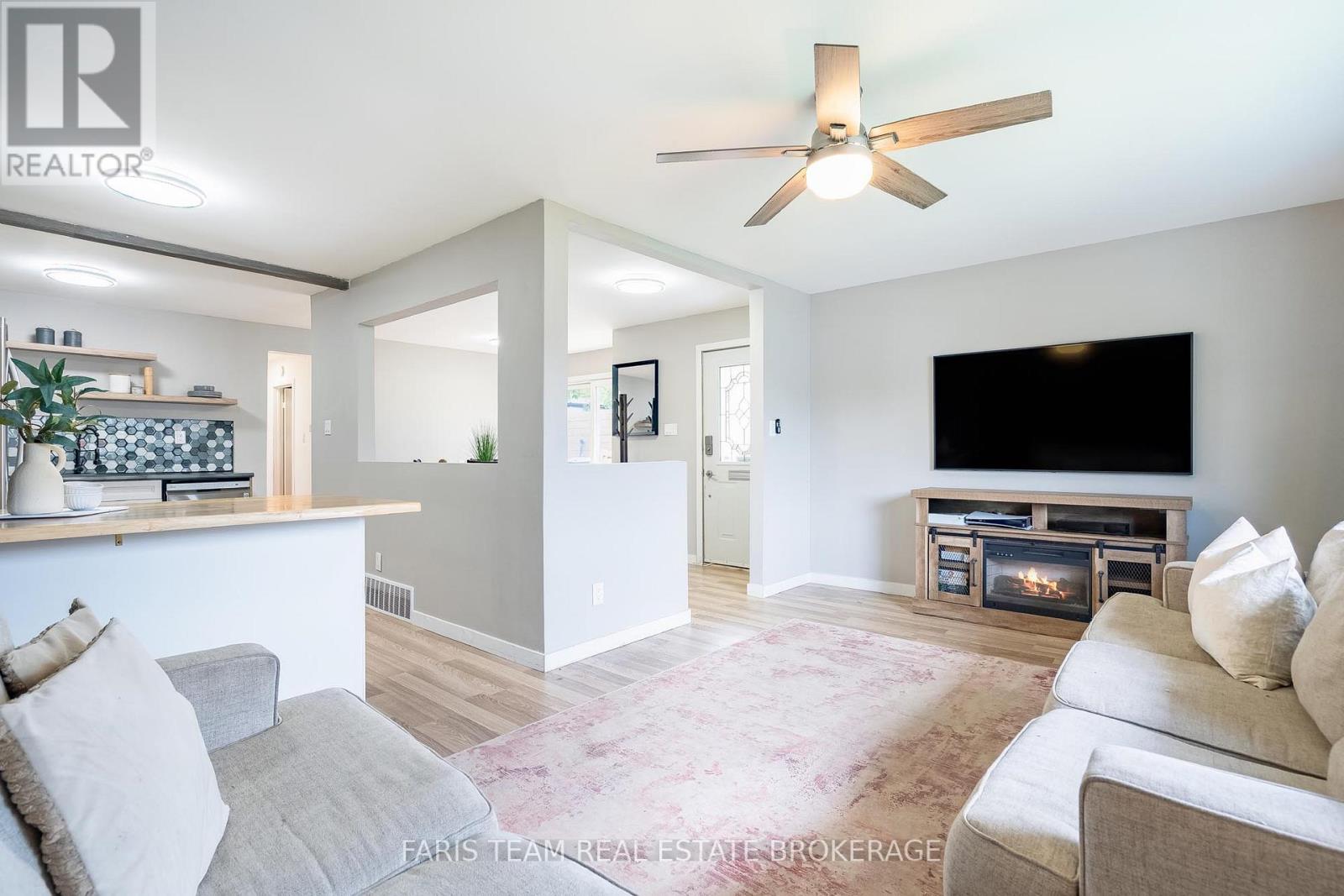 109 Daphne Crescent, Barrie, Ontario  L4M 2Y7 - Photo 13 - S13153416