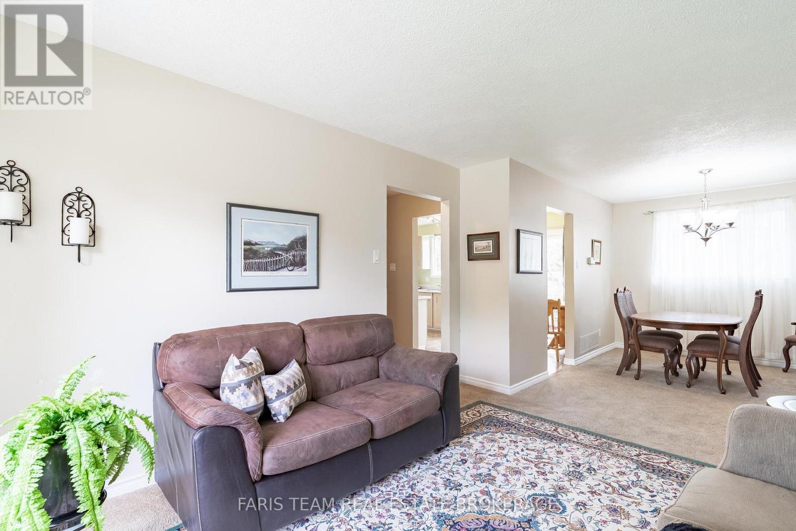 231 Chaingate Drive, Midland, Ontario  L4R 4S4 - Photo 14 - S13153440