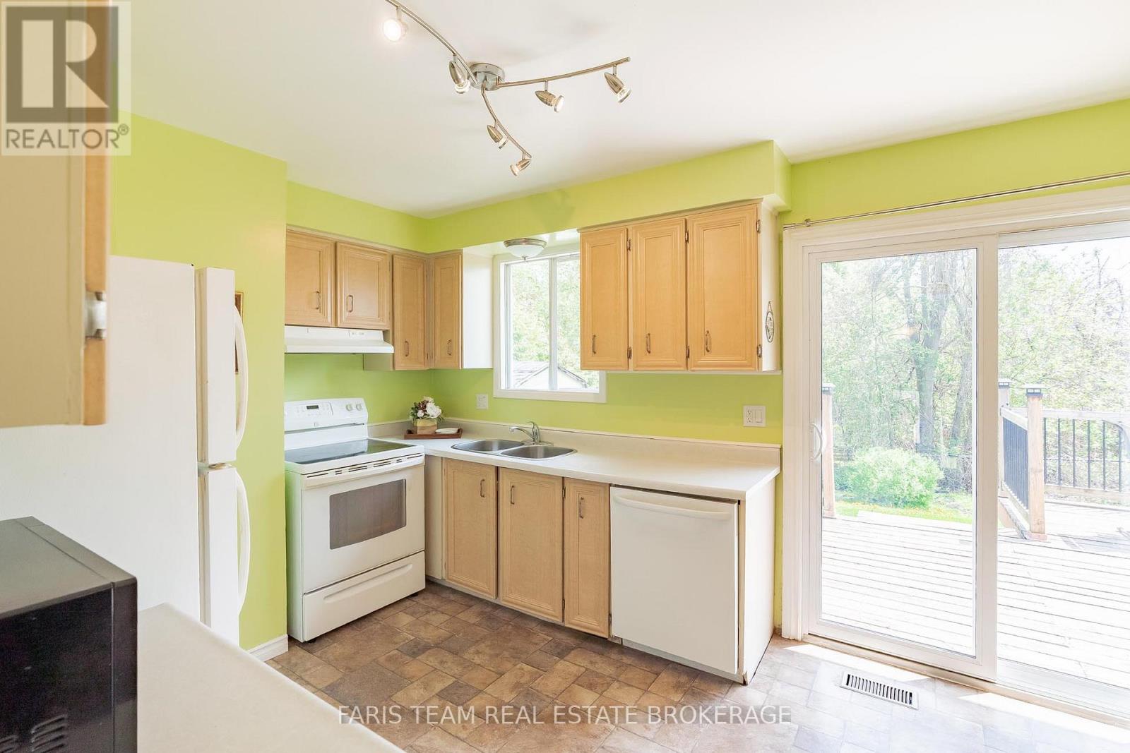 231 Chaingate Drive, Midland, Ontario  L4R 4S4 - Photo 6 - S13153440