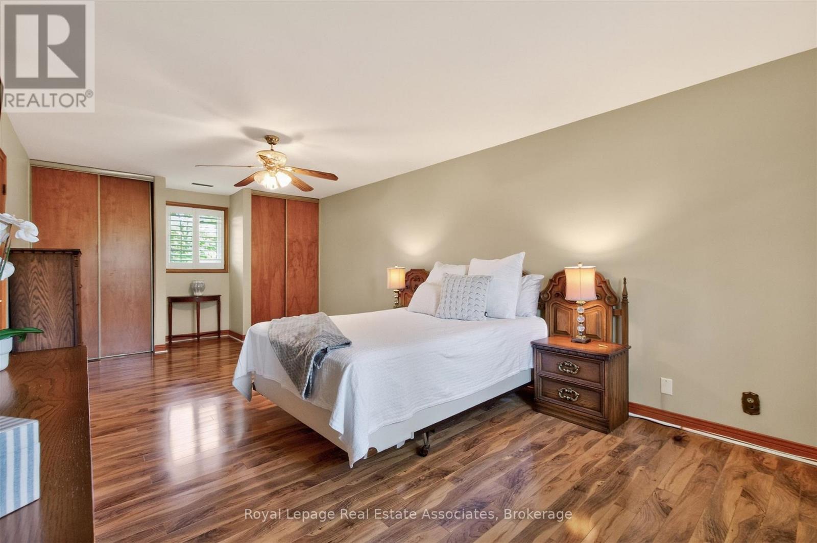 2072 Sava Crescent, Mississauga, Ontario  L5A 1E1 - Photo 17 - W13153402