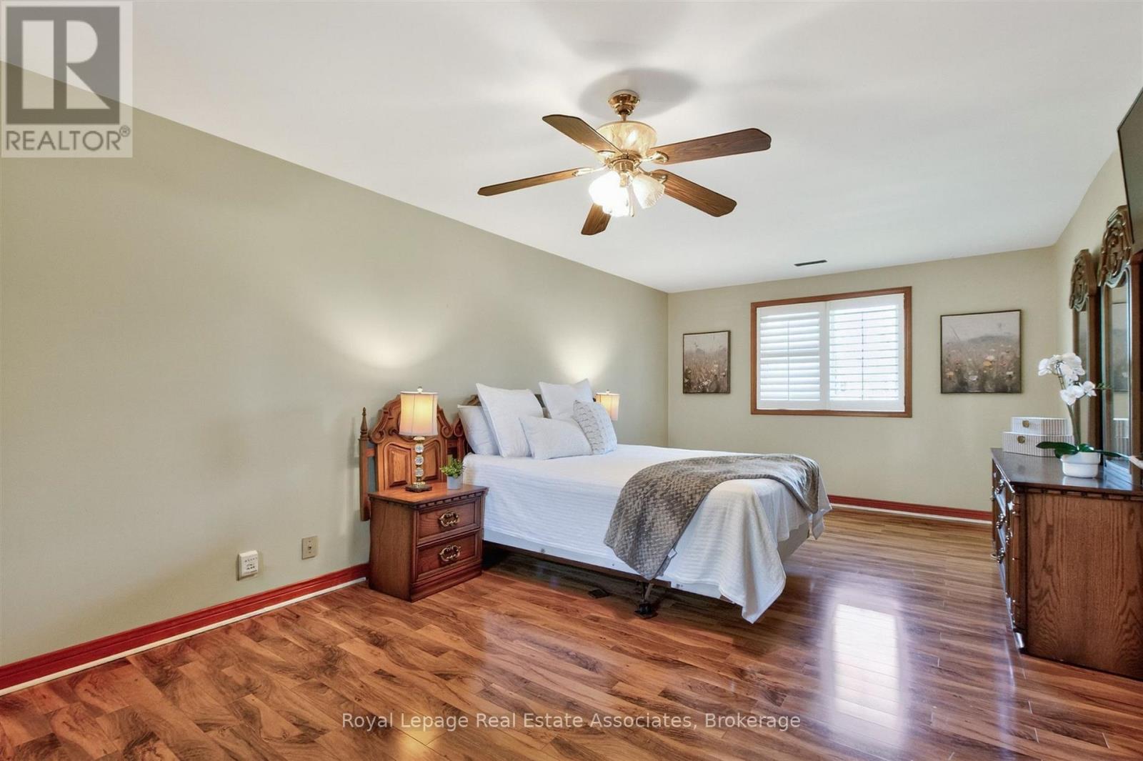 2072 Sava Crescent, Mississauga, Ontario  L5A 1E1 - Photo 19 - W13153402