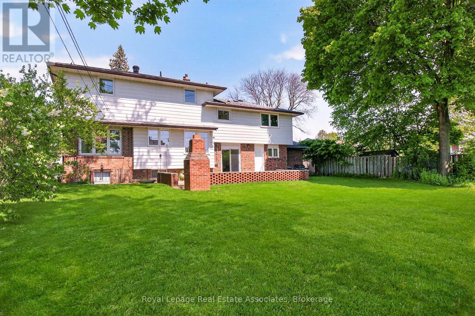 2072 Sava Crescent, Mississauga, Ontario  L5A 1E1 - Photo 32 - W13153402