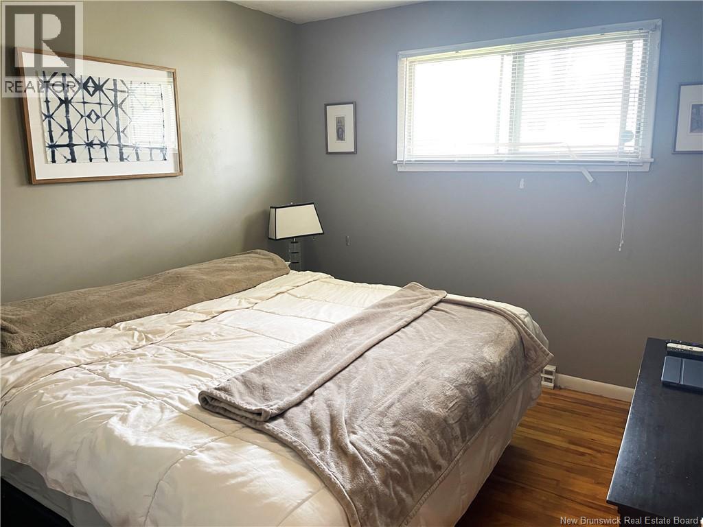 215 Edgett Avenue, Moncton, New Brunswick  E1C 7B6 - Photo 8 - NB139893