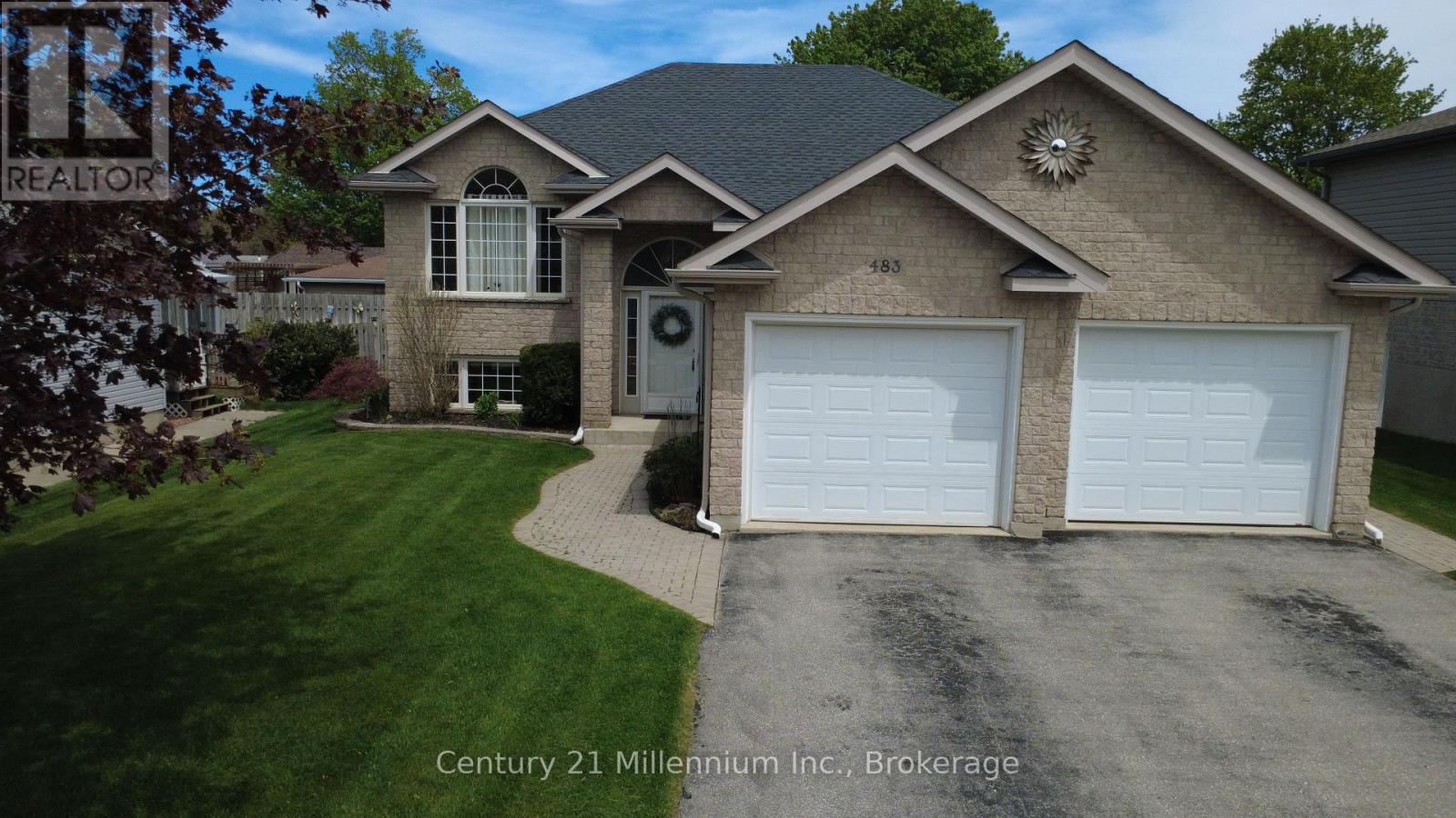 483 Peirson Avenue, Saugeen Shores, Ontario  N0H 2C1 - Photo 1 - X12994594