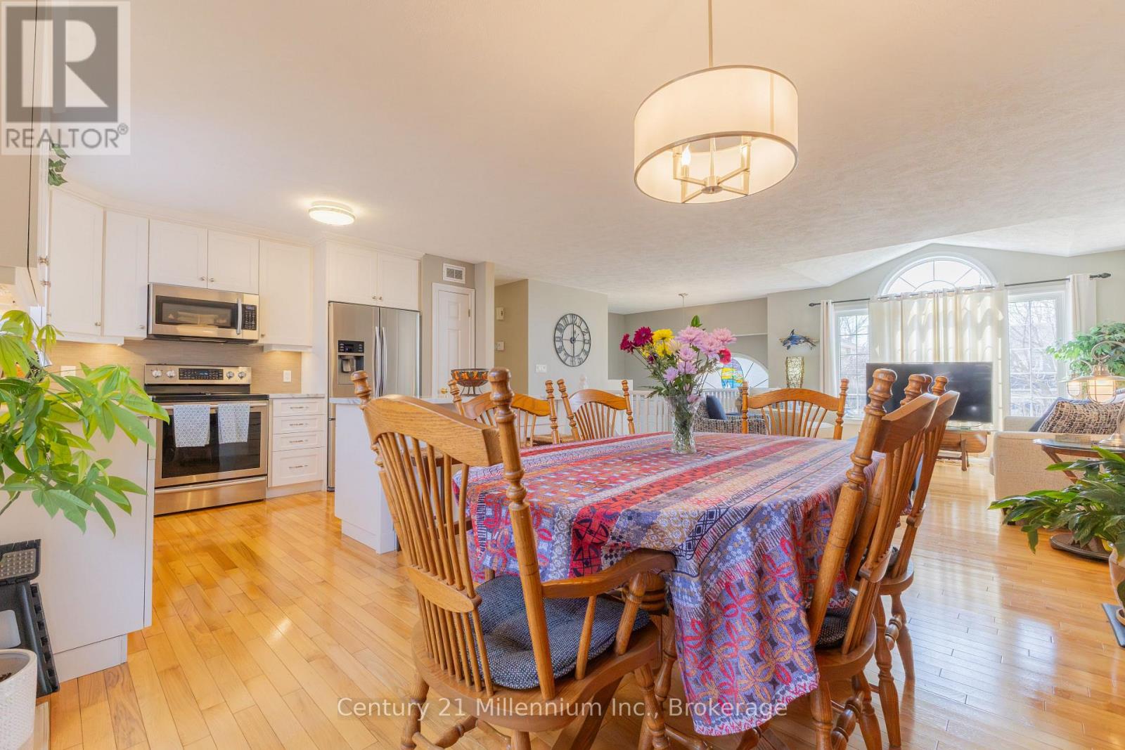 483 Peirson Avenue, Saugeen Shores, Ontario  N0H 2C1 - Photo 16 - X12994594
