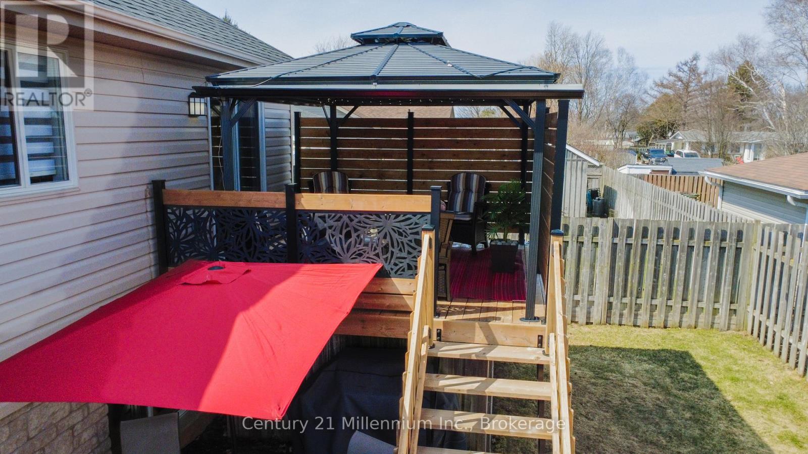 483 Peirson Avenue, Saugeen Shores, Ontario  N0H 2C1 - Photo 9 - X12994594