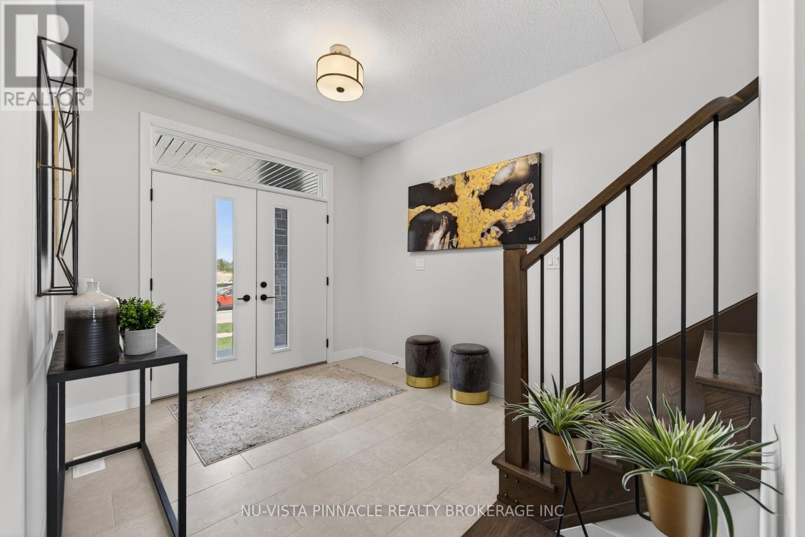 2577 Buroak Drive, London North, Ontario  N6G 3W1 - Photo 3 - X13000550