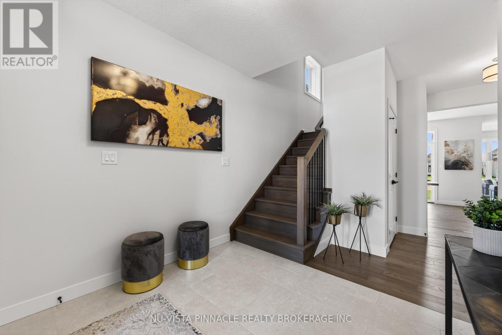 2577 Buroak Drive, London North, Ontario  N6G 3W1 - Photo 4 - X13000550