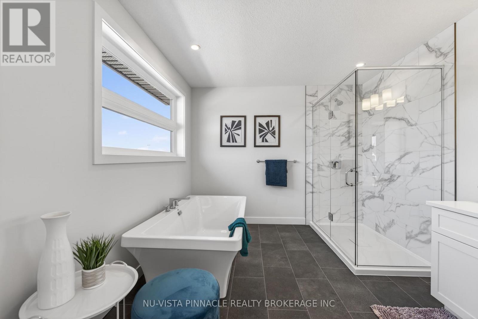 2577 Buroak Drive, London North, Ontario  N6G 3W1 - Photo 32 - X13000550