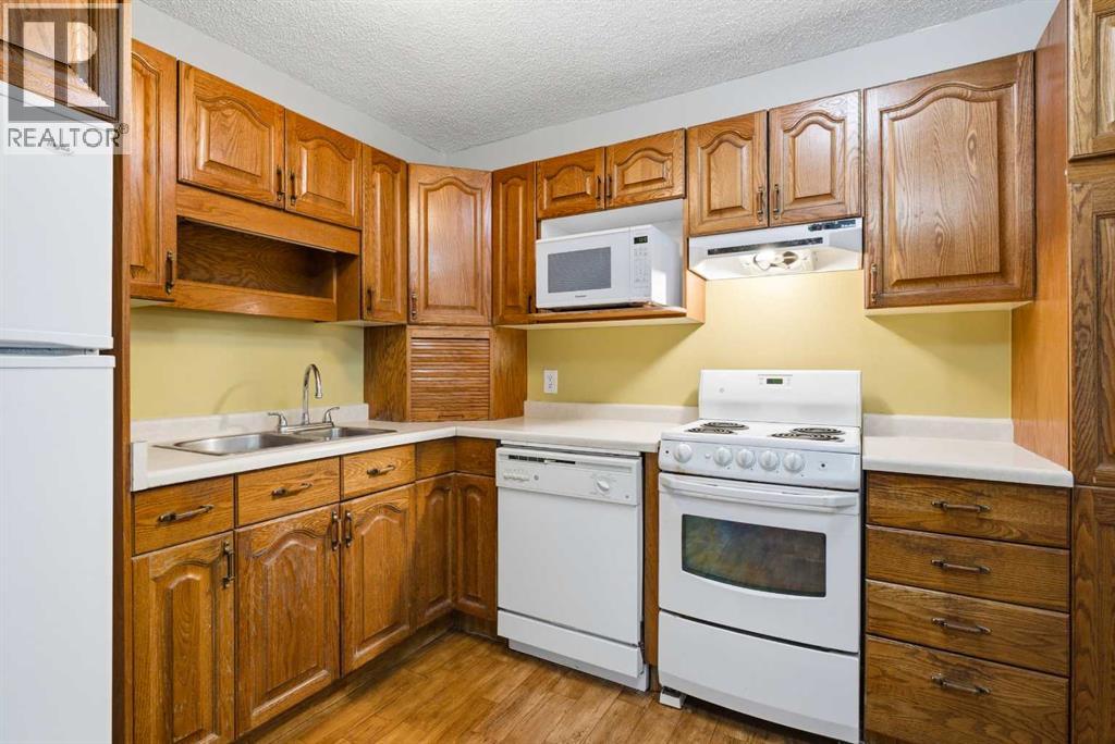 1117 Grey Avenue, Crossfield, Alberta  T0M 0S0 - Photo 10 - A2310709