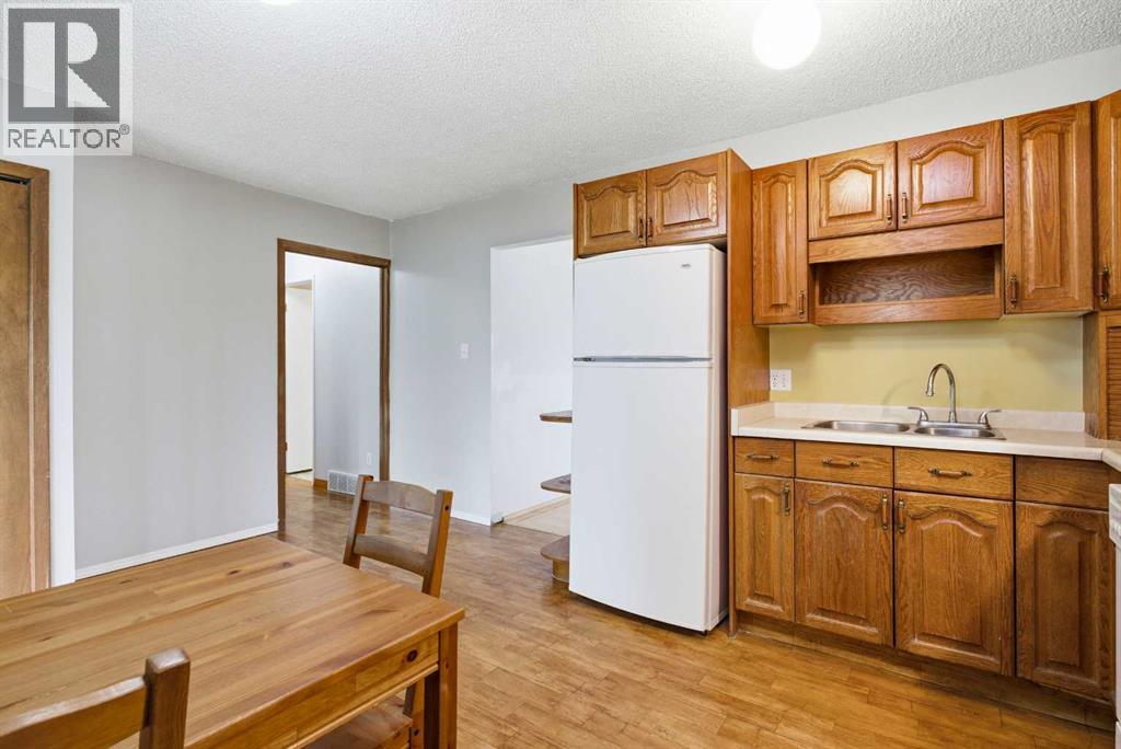 1117 Grey Avenue, Crossfield, Alberta  T0M 0S0 - Photo 11 - A2310709