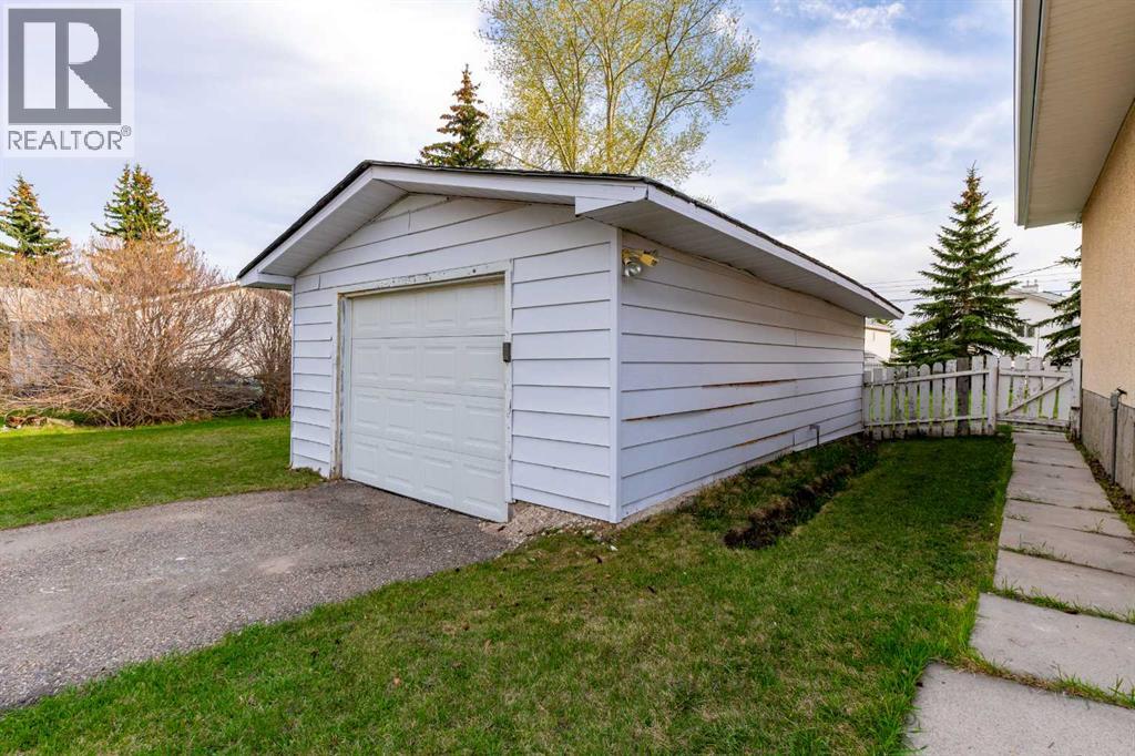 1117 Grey Avenue, Crossfield, Alberta  T0M 0S0 - Photo 29 - A2310709
