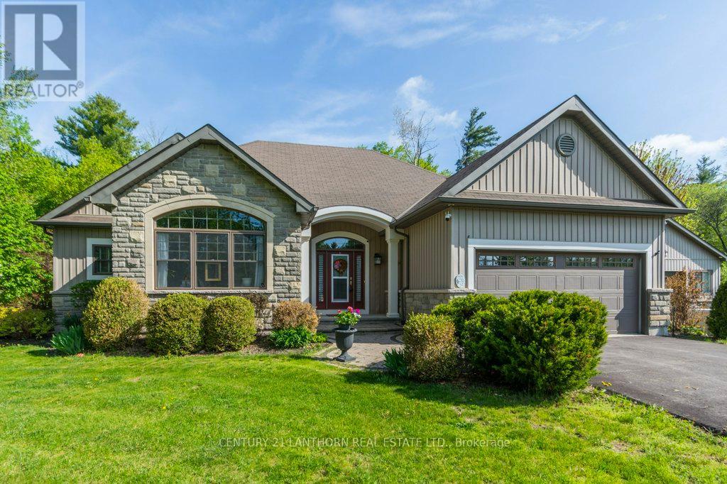8 Grandview Court, Quinte West, Ontario  K0K 3E0 - Photo 2 - X13153504