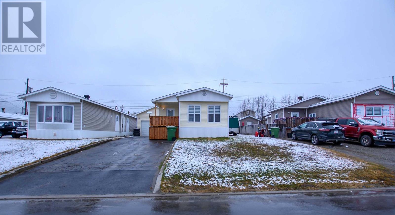 4027 Harrie Lake Drive, Labrador City, Newfoundland & Labrador  A2V 2S5 - Photo 3 - 1297796