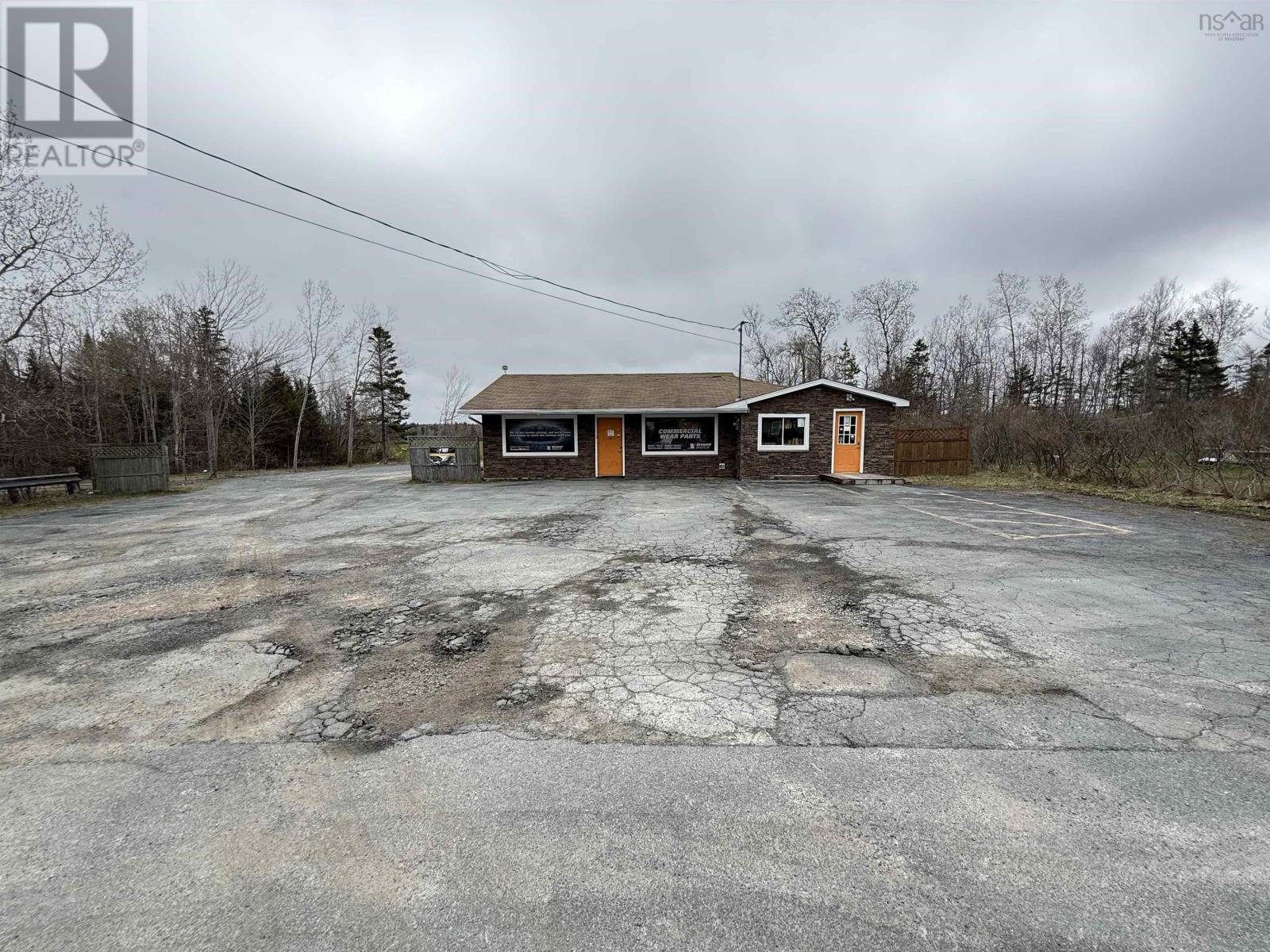 1323 Highway 2, Lantz, Nova Scotia