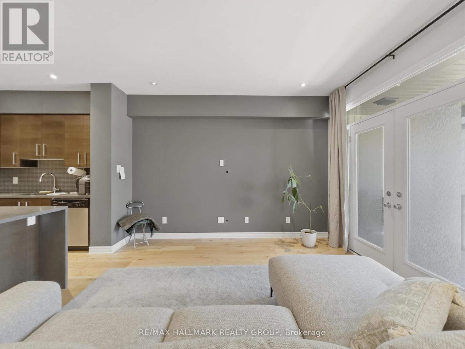 595 Compass Street, Ottawa, Ontario  K1W 0J8 - Photo 11 - X13153524