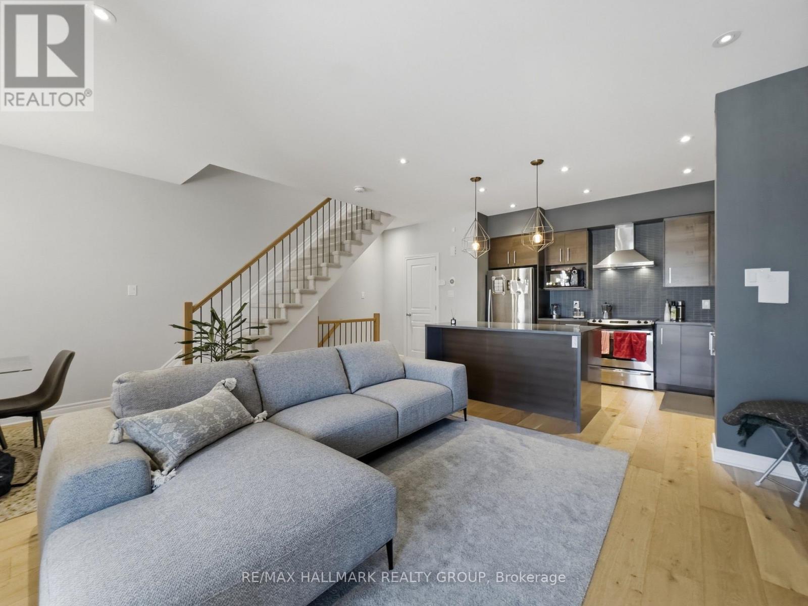 595 Compass Street, Ottawa, Ontario  K1W 0J8 - Photo 12 - X13153524