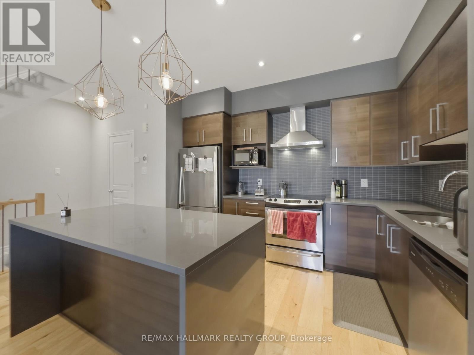 595 Compass Street, Ottawa, Ontario  K1W 0J8 - Photo 7 - X13153524