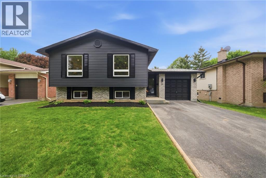 23 Myrtleville Drive, Brantford, Ontario  N3V 1B8 - Photo 2 - 40828957