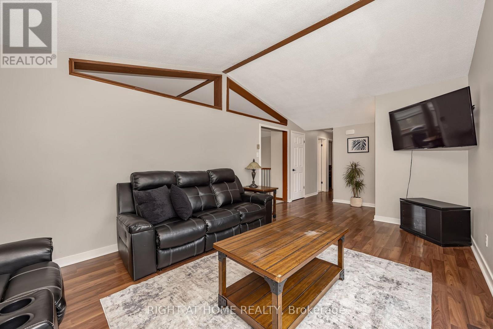 315 Felton Crescent, Russell, Ontario  K4R 1E5 - Photo 6 - X13099434