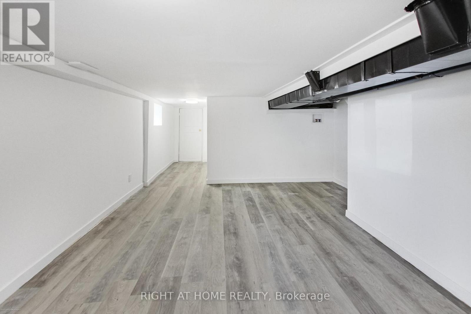 259 Robina Avenue, Toronto, Ontario  M6C 3Y9 - Photo 31 - C13153498