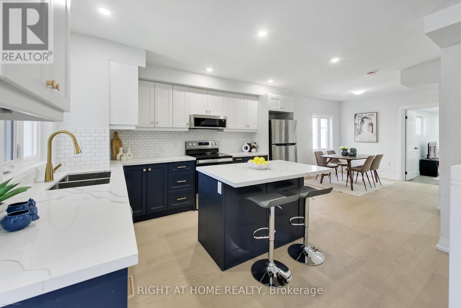 259 Robina Avenue, Toronto, Ontario  M6C 3Y9 - Photo 4 - C13153498