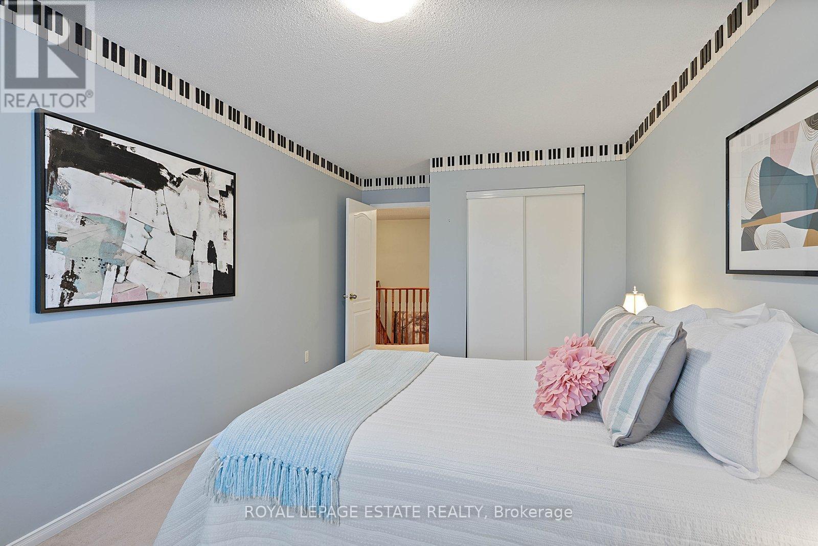 15 Mcgregor Drive, Ajax, Ontario  L1T 3W8 - Photo 25 - E13153536