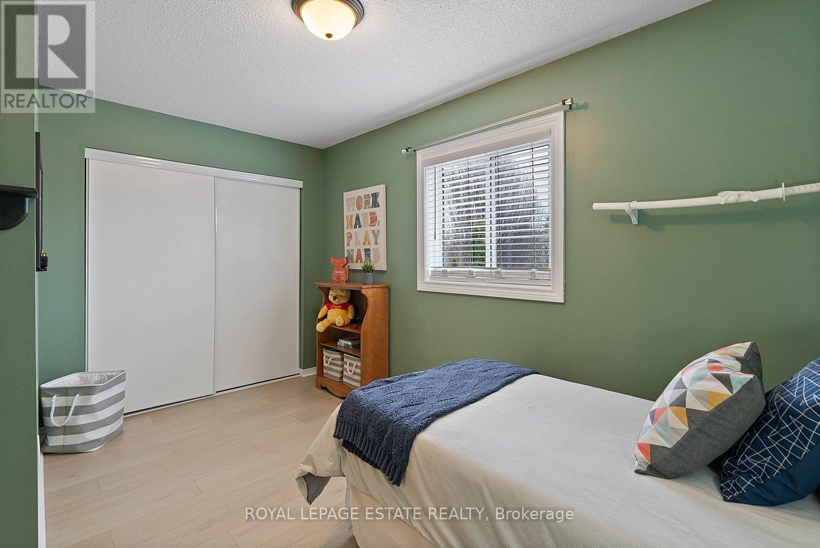 15 Mcgregor Drive, Ajax, Ontario  L1T 3W8 - Photo 28 - E13153536