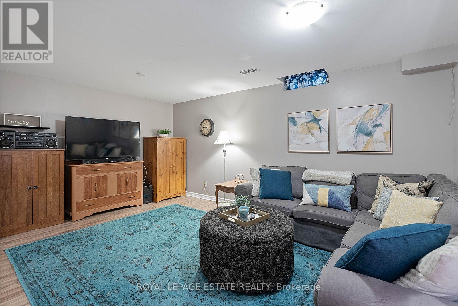15 Mcgregor Drive, Ajax, Ontario  L1T 3W8 - Photo 33 - E13153536