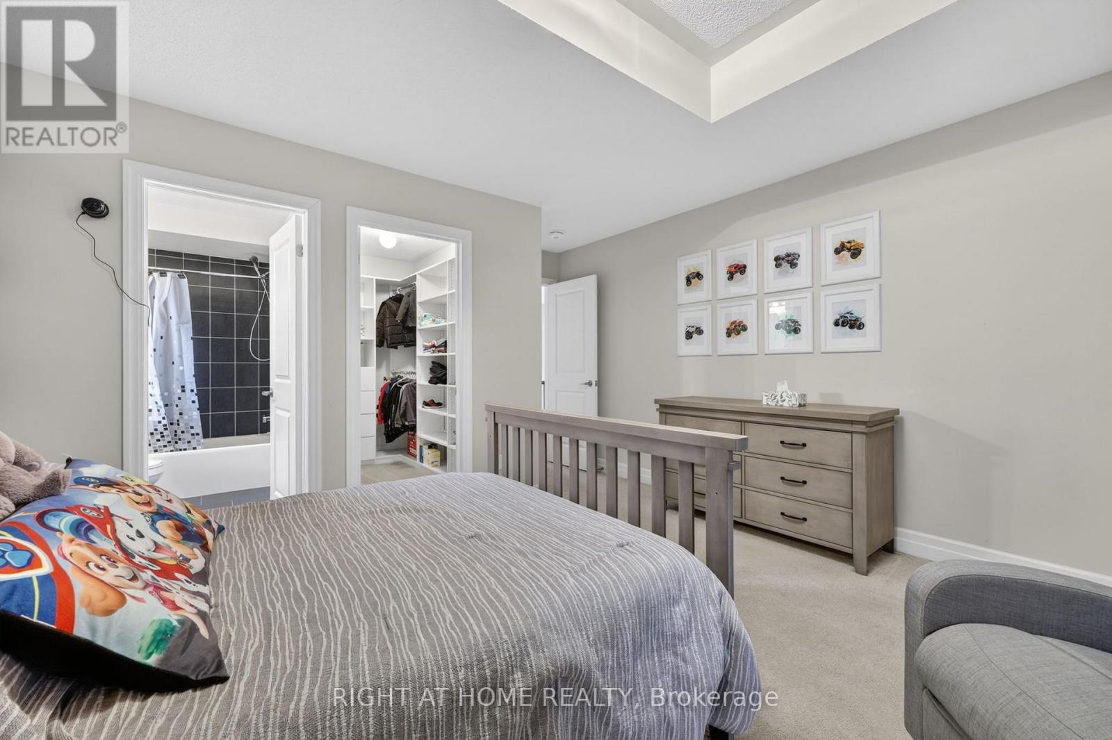 61 Latimer Avenue, Essa, Ontario  L3W 0N3 - Photo 23 - N13153478