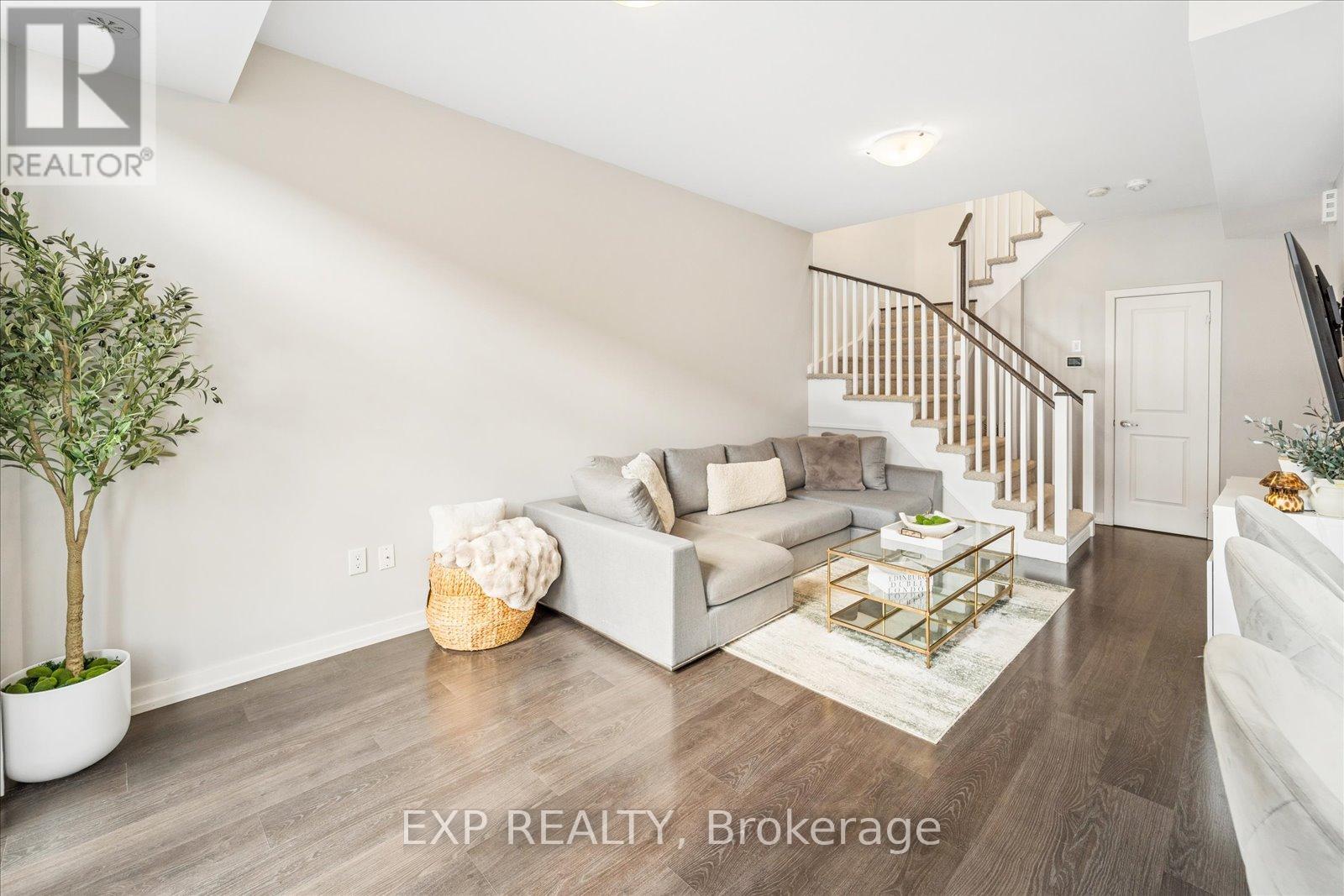 322 - 15 Whitaker Way, Whitchurch-Stouffville, Ontario  L4A 0W5 - Photo 6 - N13153502