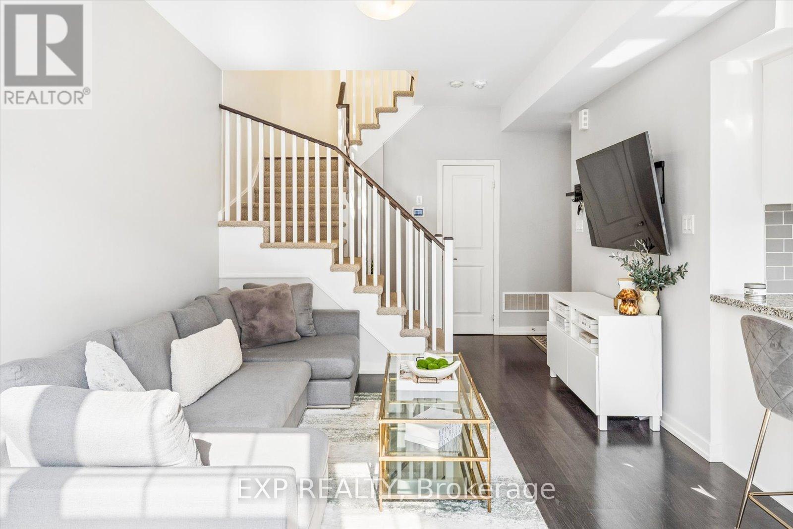322 - 15 Whitaker Way, Whitchurch-Stouffville, Ontario  L4A 0W5 - Photo 7 - N13153502