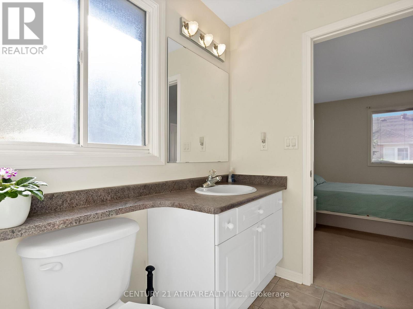 39 Saxony Drive, Markham, Ontario  L6C 2G6 - Photo 21 - N13153522